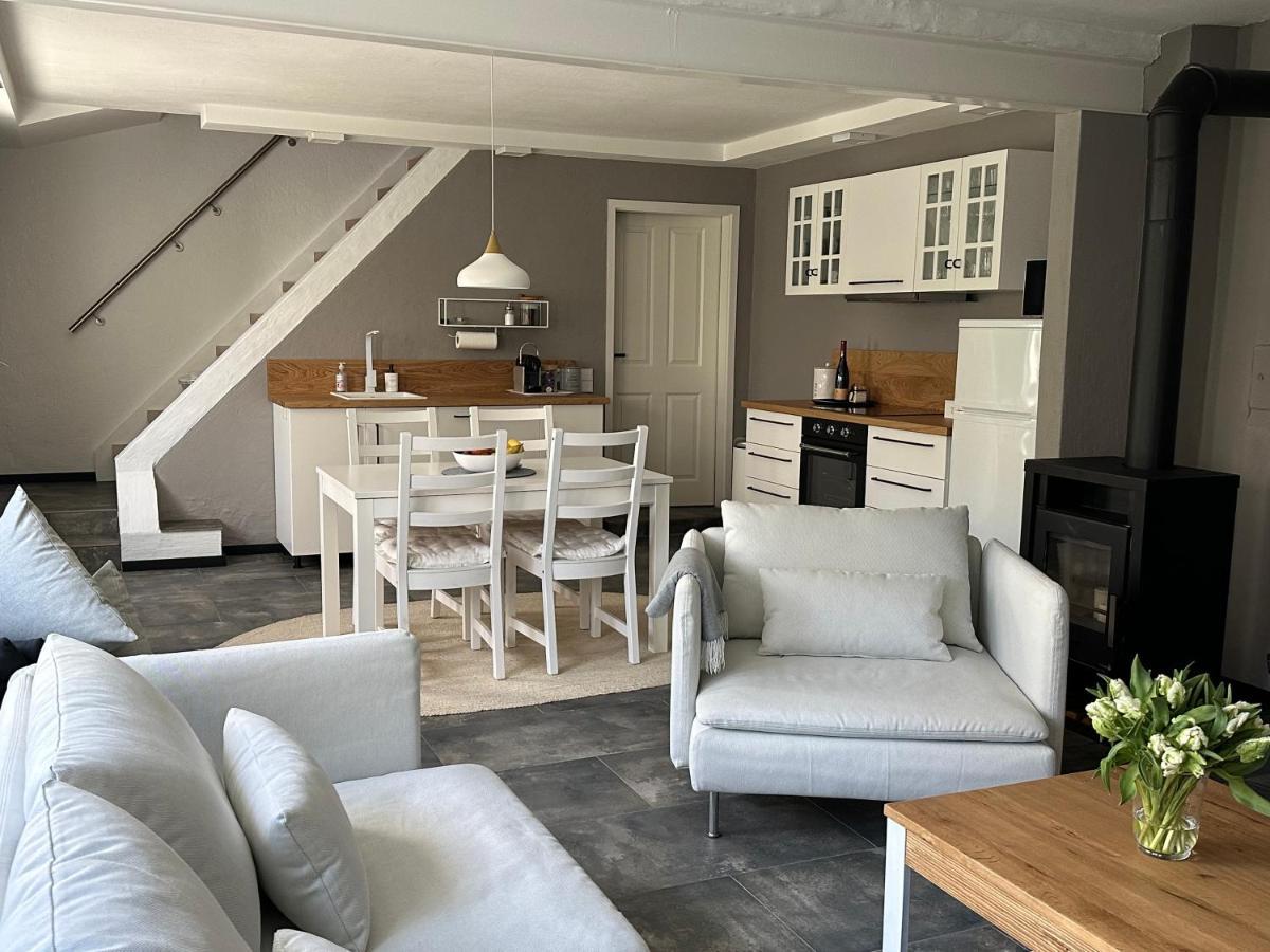 Remise-Berlin-Gruenau Your Cozy And Comfortable Home To Stay For Up To 6 People Between Mueggelsee And Berlin City Exterior foto